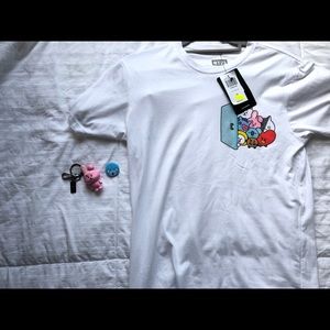 BTS BT21 Bundle (pin, keychain, & t-shirt)